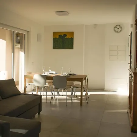 Апартаменты Bnbutler - Govone - Ampio E Luminoso Con Terrazza