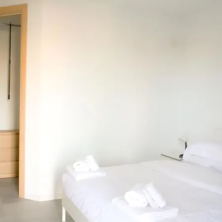 Bnbutler - Govone - Ampio E Luminoso Con Terrazza * Milan