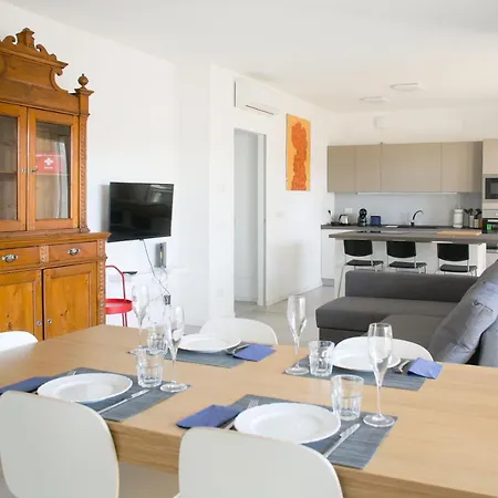 Apartment Bnbutler - Govone - Ampio E Luminoso Con Terrazza Milan