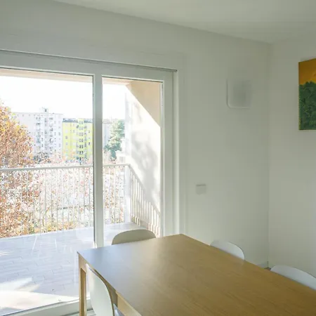 Daire Bnbutler - Govone - Ampio E Luminoso Con Terrazza Milano