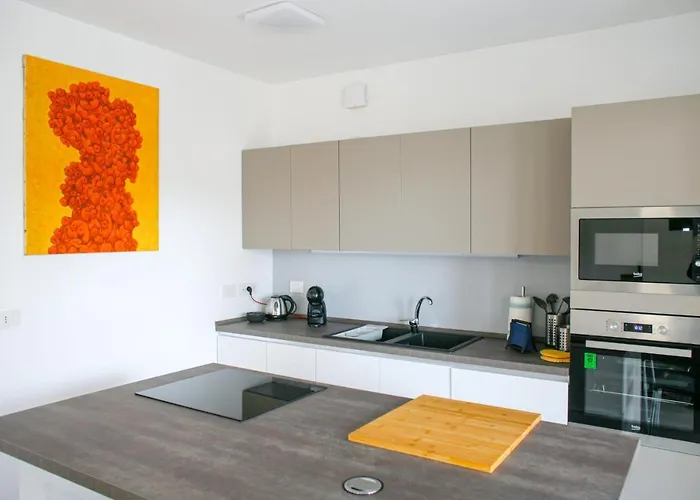 Appartamento Bnbutler - Govone - Ampio E Luminoso Con Terrazza *
