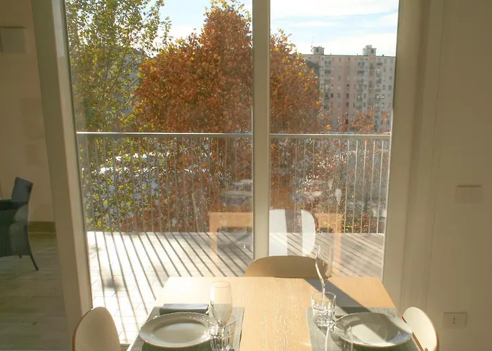 Bnbutler - Govone - Ampio E Luminoso Con Terrazza Appartamento *