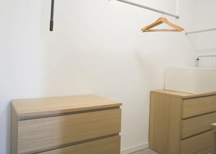 Bnbutler - Govone - Ampio E Luminoso Con Terrazza Milano