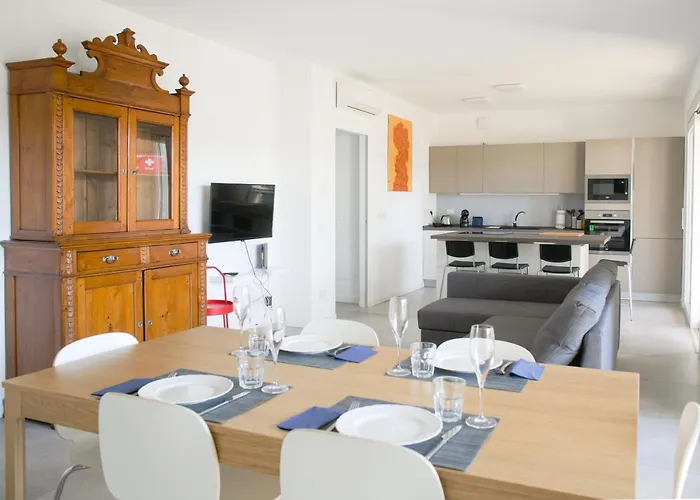 Apartment Bnbutler - Govone - Ampio E Luminoso Con Terrazza Mailand